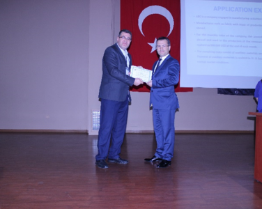 3 Ekim 2018 tarihinde düzenlenen Trakya Üniversitesi 3. Muhasebe Denetim ve Finansman Sempozyumu’na katılan Öğr. Gör. Dr. Serdar AYTEKİN ve Dr. E. Serap KURT "Geleceğin Planlanmasında ve Risk Yönetiminde Entegre Raporlamanın Önemi" başlıklı bildiriyi sunmuştur.  