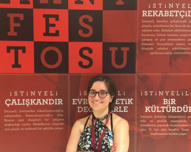 İstinye Üniversitesi Meslek Yüksekokulu Bilgisayar Programcılığı Programı program başkanımız Öğr. Gör. Tuğba GÜNAYDIN 05.06.2019-07.06.2019 tarihleri arasında Ispanya'nın Cordoba şehrinde bu yıl 32.'si düzenlenen "32nd IEEE CBMS International Symposium on Computer-Based Medical Systems" sempozyumunda sözlü sunumunu yaptığı bildirisi, IEEE Xplore'da yayınlanmıştır. Tam metin bildiriye; https://ieeexplore.ieee.org/stamp/stamp.jsp?tp=&arnumber=8787565 linkinden erişebilirsiniz. 